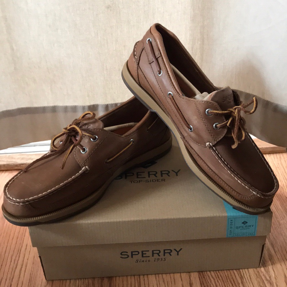 Charter 2-Eye Sperry Leather Boat Shoe, 11 1/2